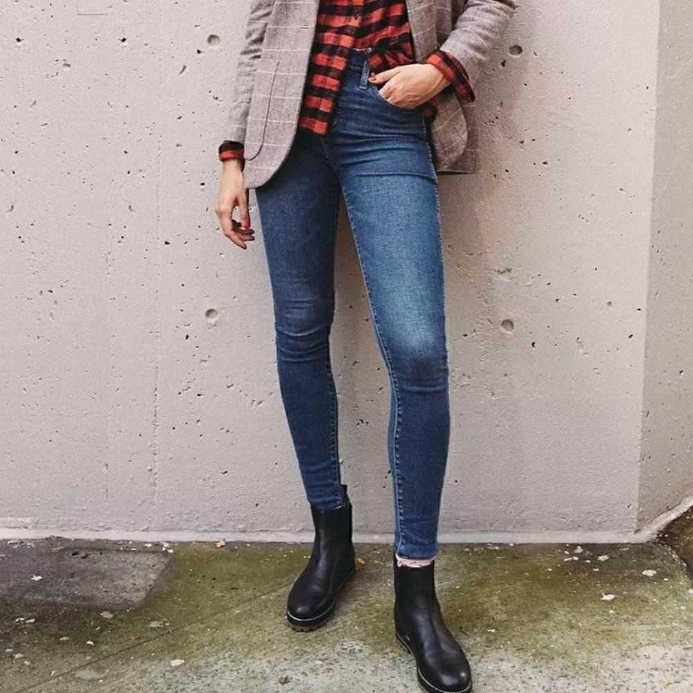 Madewell 10" High Rise Skinny Jeans - Picture 2 of 7
